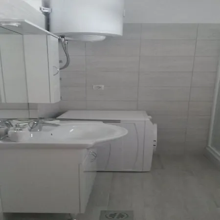 Ferienwohnung In Privlaka Mit Garten, Terrasse Und Grill *