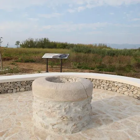 Ferienwohnung In Privlaka Mit Garten, Terrasse Und Grill Privlaka (Zadar)