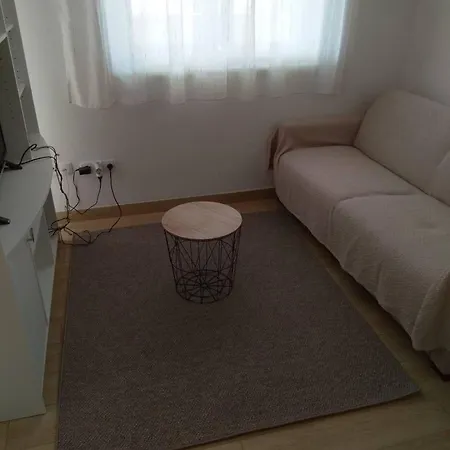 Ferienwohnung In Privlaka Mit Garten, Terrasse Und Grill Apartament